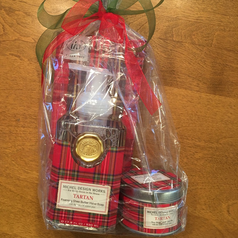 Holiday candle and soap set